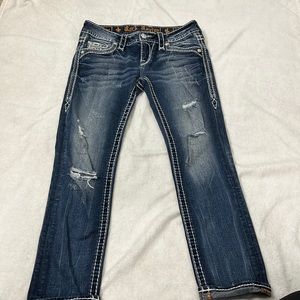 Rock revival cropped capri jean